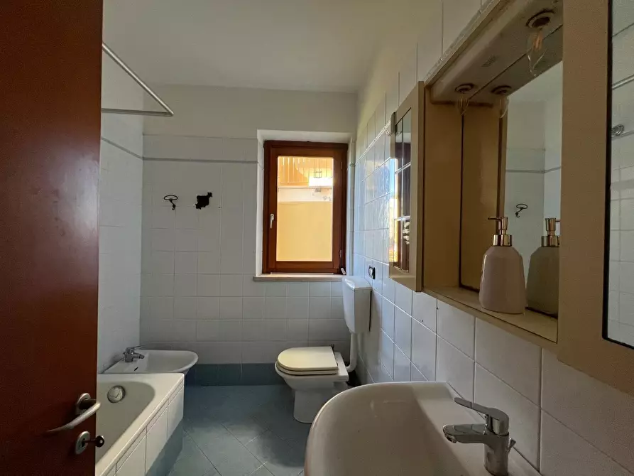 Immagine 21 di Appartamento in vendita  a Calcinaia