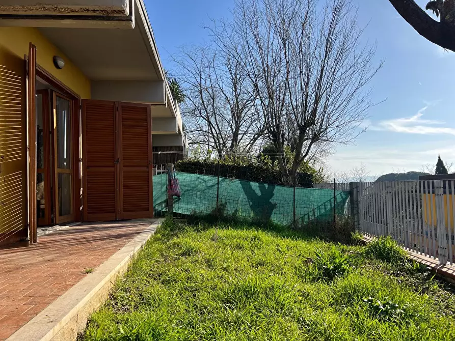 Immagine 11 di Appartamento in vendita  a Calcinaia