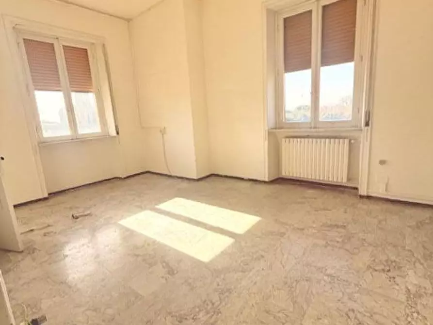 Immagine 18 di Appartamento in vendita  a Siena