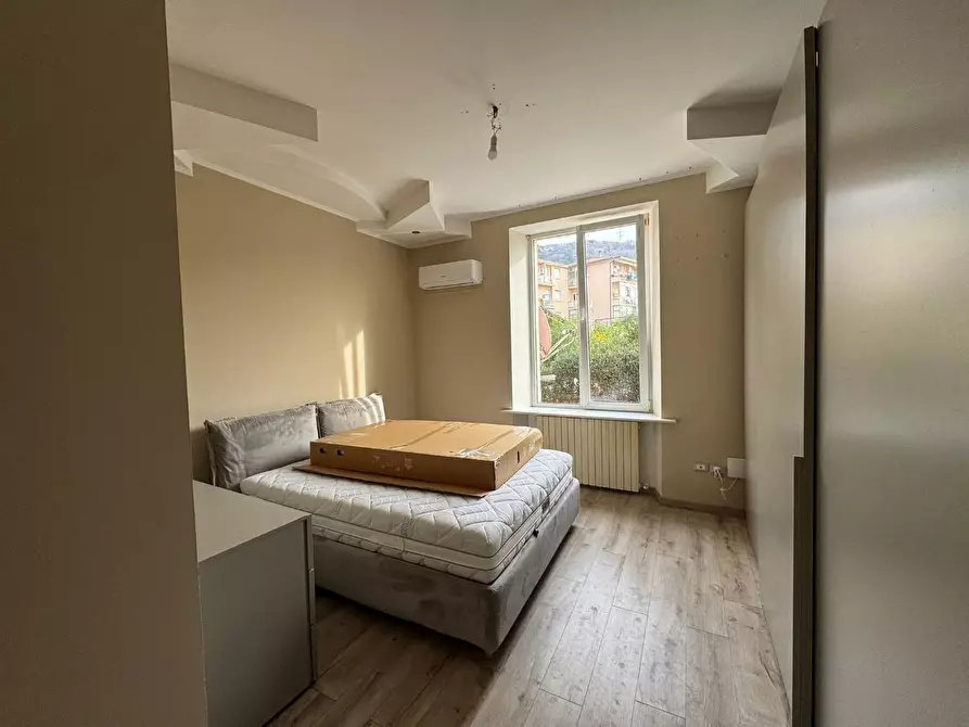 Immagine 13 di Appartamento in vendita  a Massa