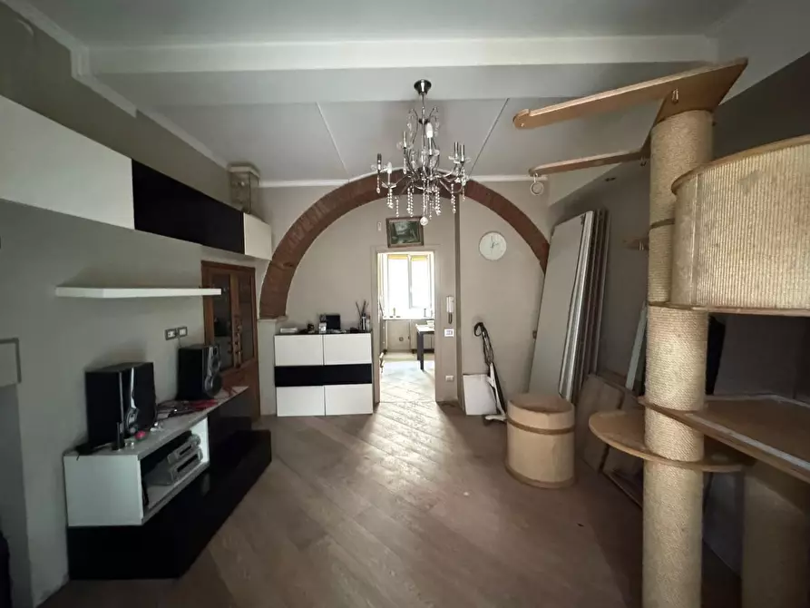 Immagine 6 di Appartamento in vendita  a Massa