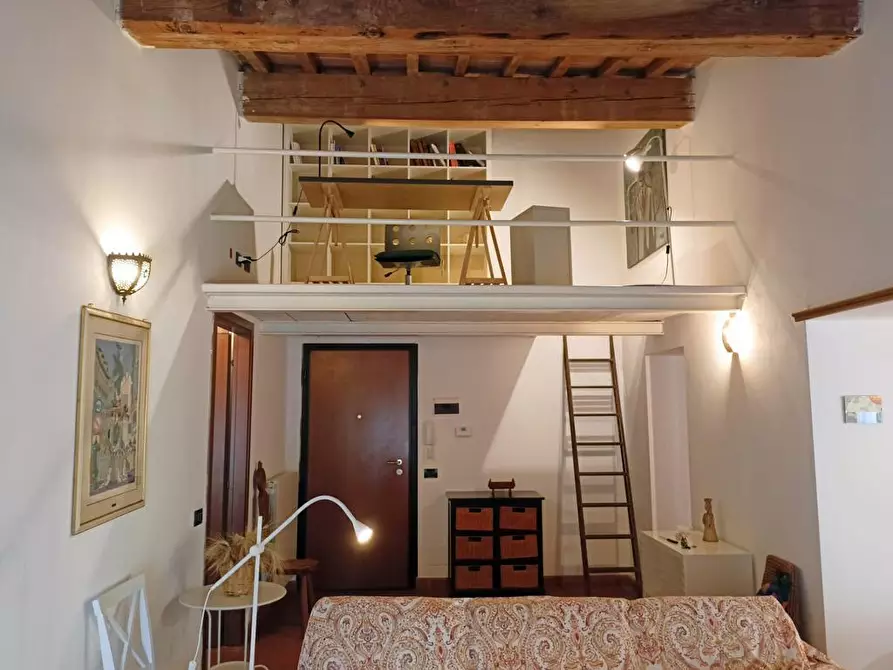 Immagine 7 di Appartamento in affitto  a Livorno