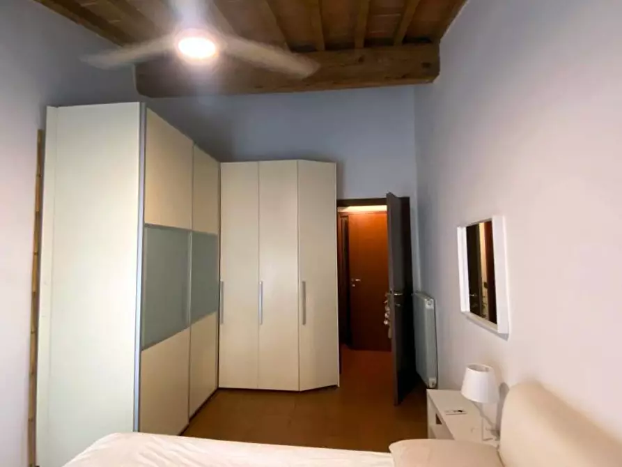 Immagine 15 di Appartamento in affitto  a Livorno