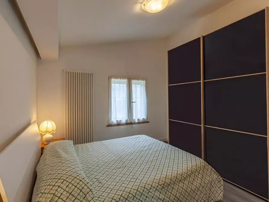 Immagine 13 di Casa semindipendente in vendita  a Carrara