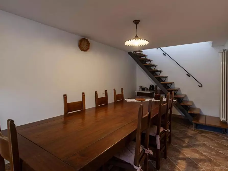 Immagine 14 di Casa semindipendente in vendita  a Carrara