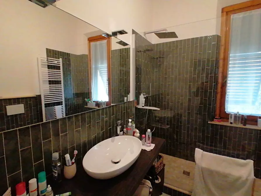 Immagine 31 di Terratetto in vendita  a Capraia E Limite