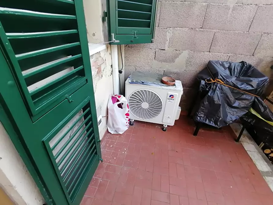 Immagine 22 di Terratetto in vendita  a Capraia E Limite