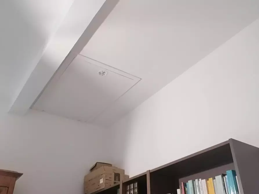 Immagine 20 di Terratetto in vendita  a Capraia E Limite