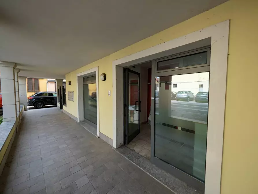 Immagine 1 di Ufficio in vendita  a Arluno