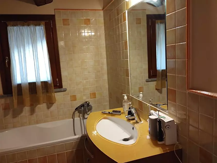 Immagine 8 di Villetta a schiera in vendita  a Castelfranco Di Sotto