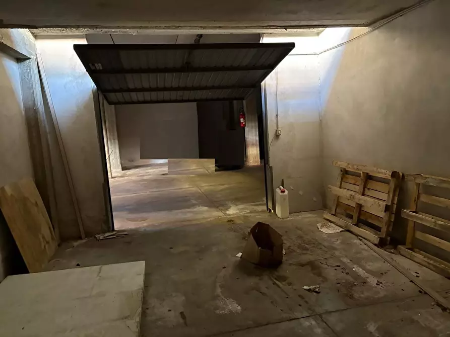 Immagine 25 di Appartamento in vendita  a Cascina