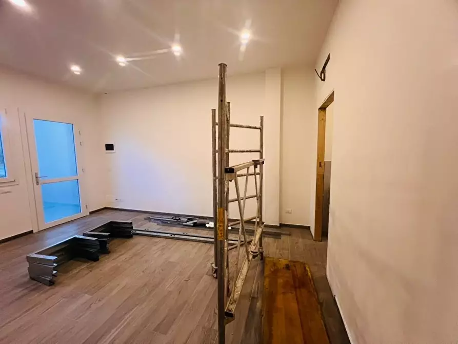 Immagine 3 di Appartamento in vendita  a Cecina