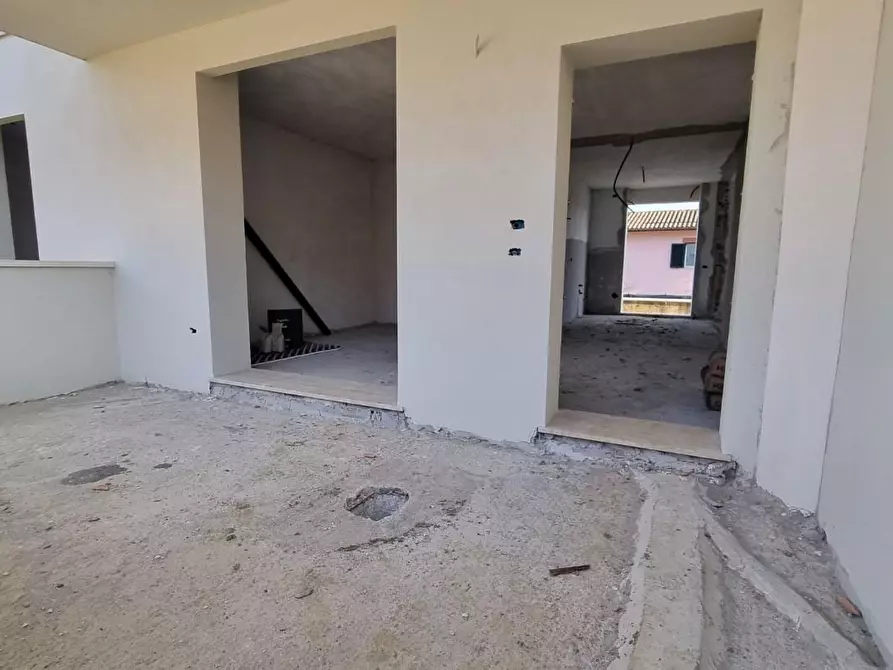 Immagine 5 di Appartamento in vendita  a Collesalvetti