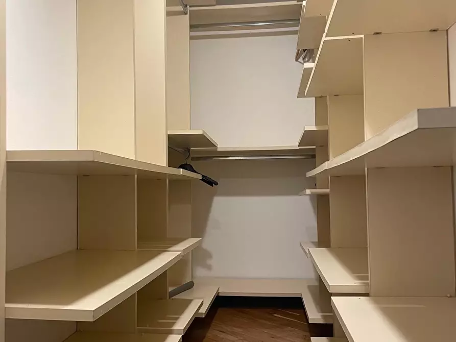 Immagine 7 di Appartamento in vendita  a Seravezza