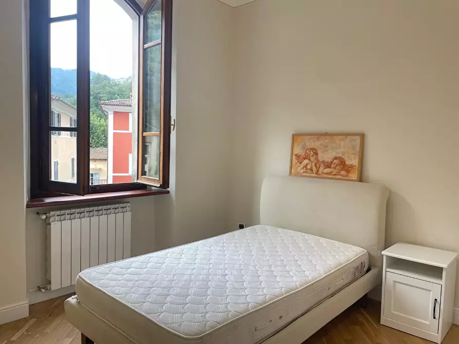 Immagine 4 di Appartamento in vendita  a Seravezza