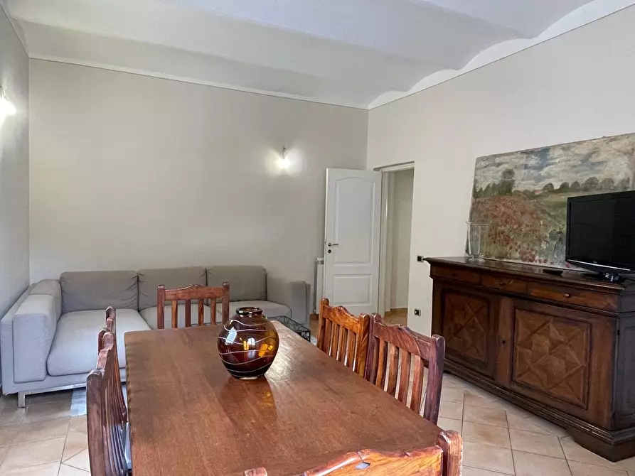 Immagine 5 di Appartamento in vendita  a Seravezza