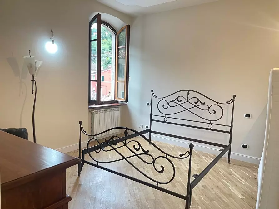 Immagine 18 di Appartamento in vendita  a Seravezza