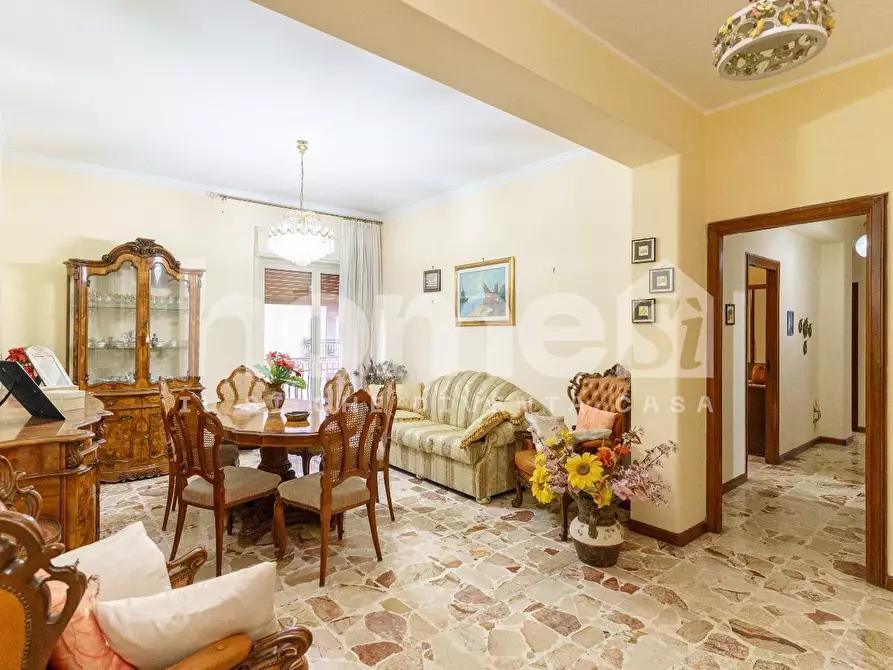 Immagine 4 di Appartamento in vendita  a Gravina Di Catania