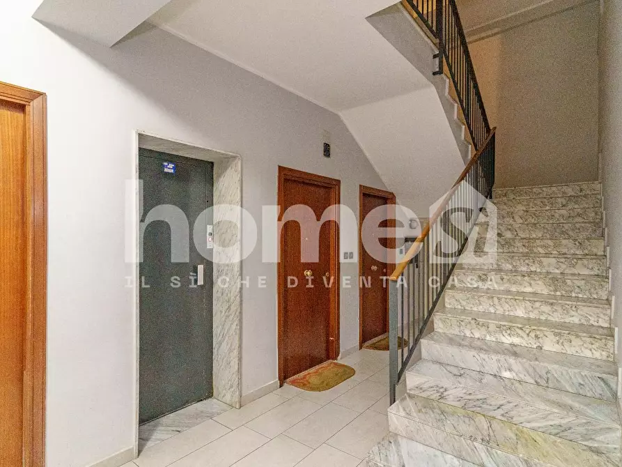 Immagine 33 di Appartamento in vendita  a Gravina Di Catania