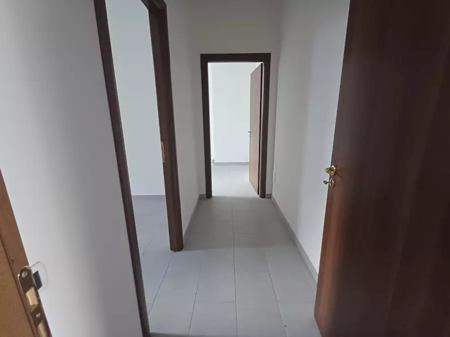 Immagine 15 di Ufficio in vendita  a Poggibonsi