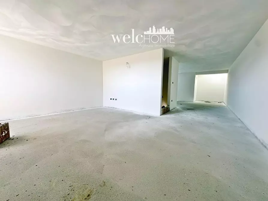 Immagine 38 di Villetta a schiera in vendita  a Campi Bisenzio