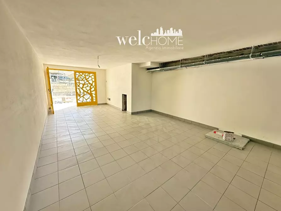 Immagine 28 di Villetta a schiera in vendita  a Campi Bisenzio