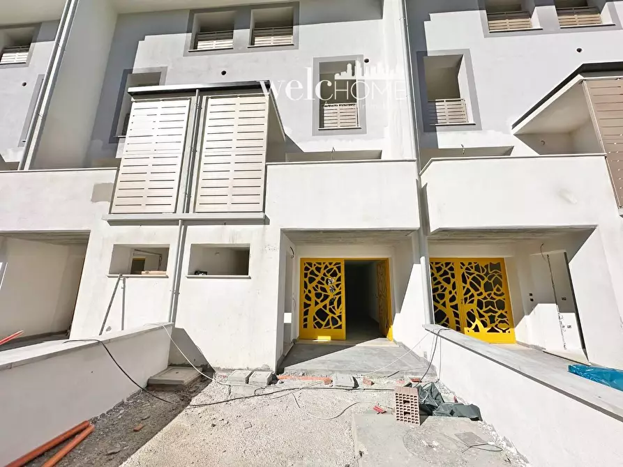 Immagine 5 di Villetta a schiera in vendita  a Campi Bisenzio