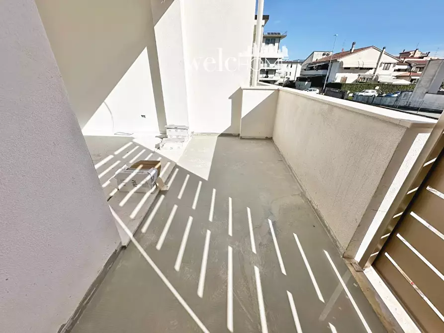 Immagine 30 di Villetta a schiera in vendita  a Campi Bisenzio