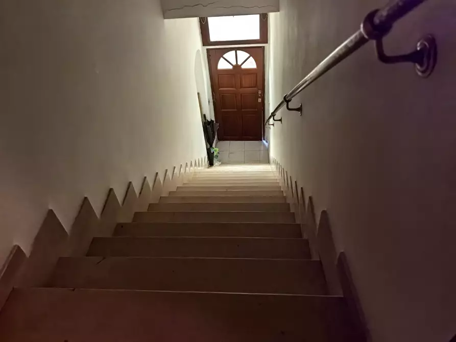 Immagine 2 di Appartamento in vendita  a Bientina