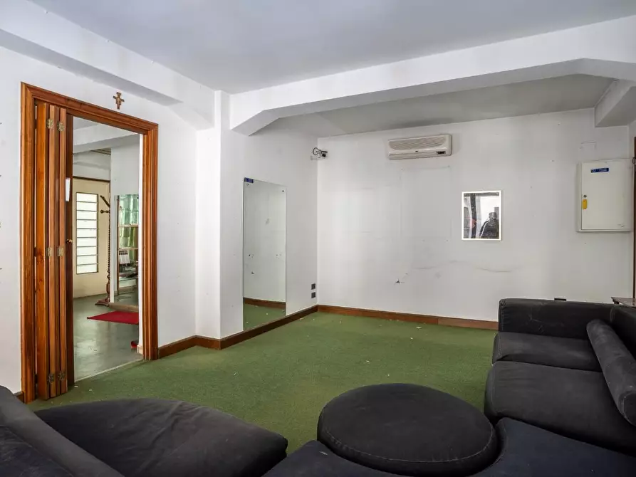 Immagine 8 di Ufficio in affitto  a Empoli