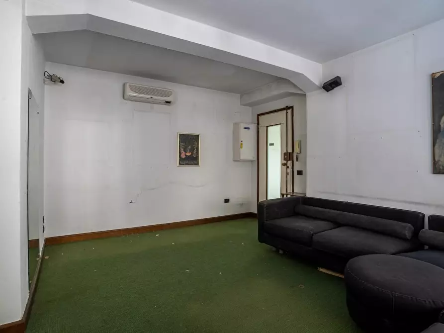 Immagine 6 di Ufficio in affitto  a Empoli