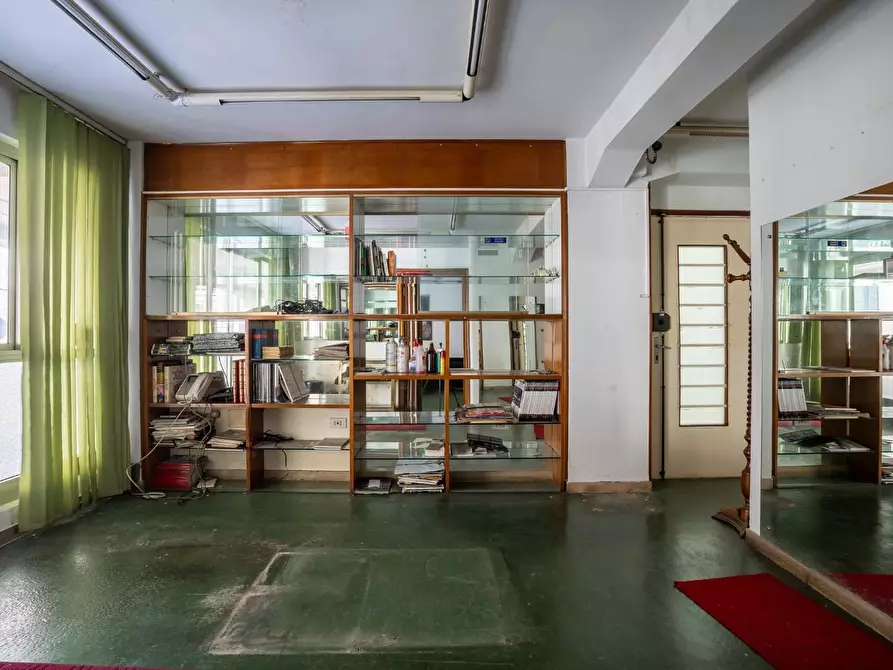 Immagine 9 di Ufficio in affitto  a Empoli