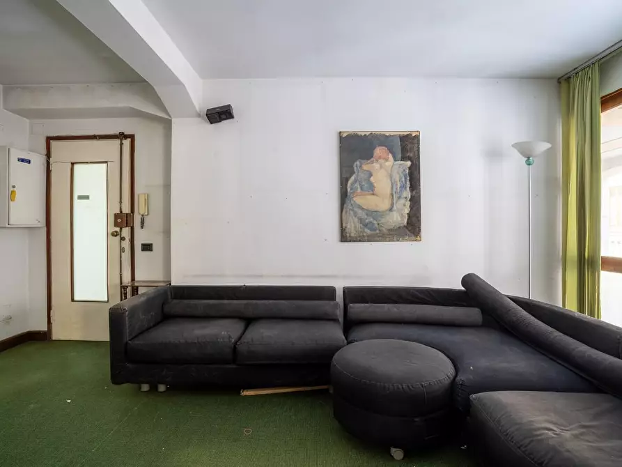 Immagine 5 di Ufficio in affitto  a Empoli