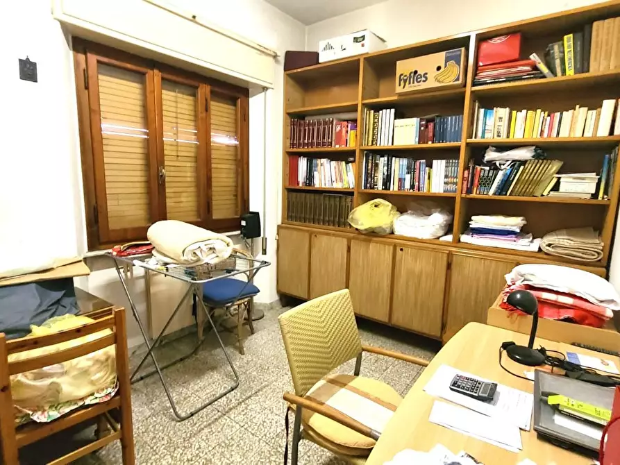 Immagine 26 di Casa indipendente in vendita  a Seravezza