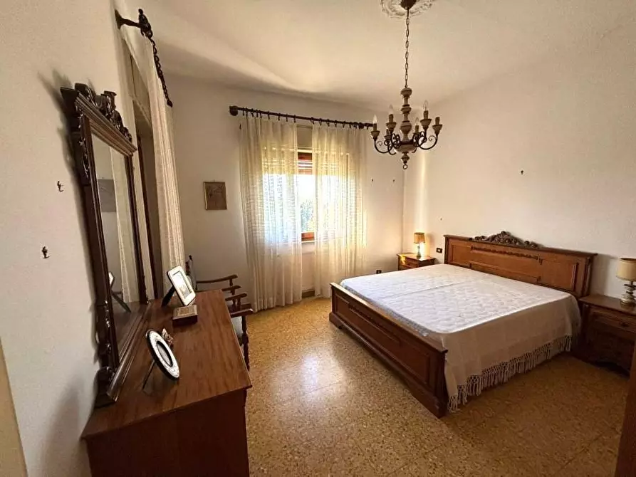 Immagine 25 di Casa indipendente in vendita  a Seravezza