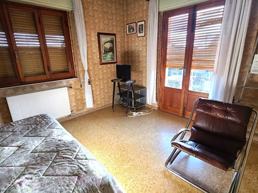 Immagine 22 di Casa indipendente in vendita  a Seravezza