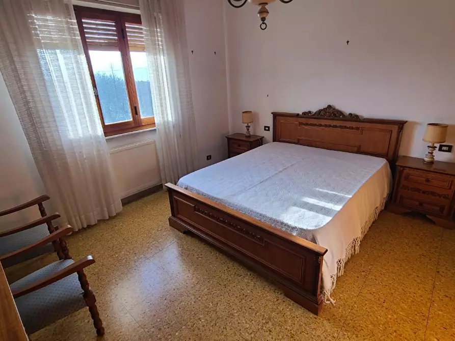 Immagine 24 di Casa indipendente in vendita  a Seravezza