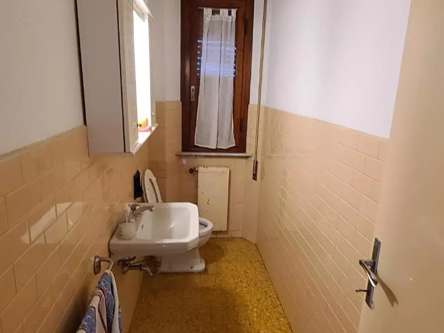 Immagine 30 di Casa indipendente in vendita  a Seravezza