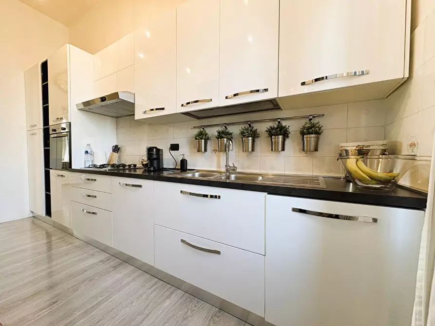 Immagine 2 di Appartamento in vendita  a Empoli