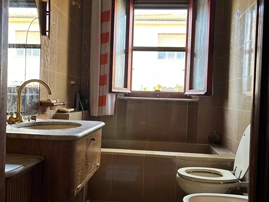 Immagine 31 di Villa in vendita  a Pisa