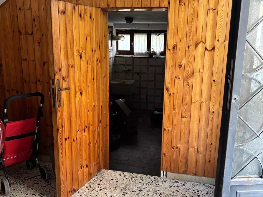 Immagine 18 di Villa in vendita  a Pisa