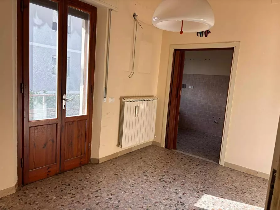 Immagine 8 di Villa in vendita  a Pisa