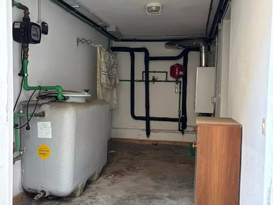 Immagine 48 di Villa in vendita  a Pisa