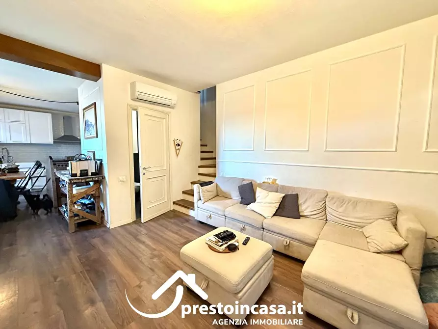 Immagine 4 di Villetta a schiera in vendita  a Viareggio