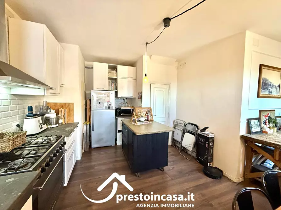 Immagine 9 di Villetta a schiera in vendita  a Viareggio