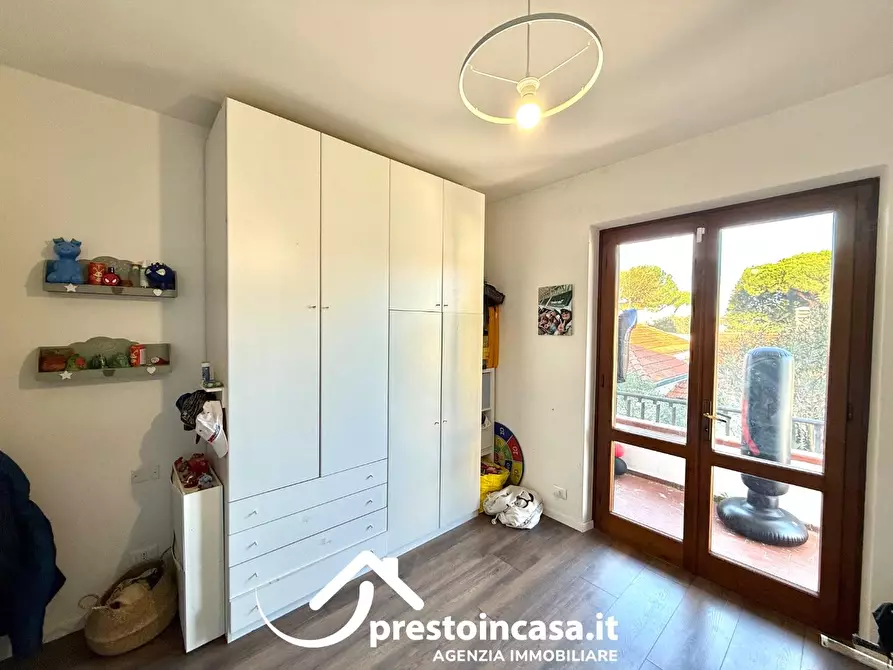 Immagine 20 di Villetta a schiera in vendita  a Viareggio