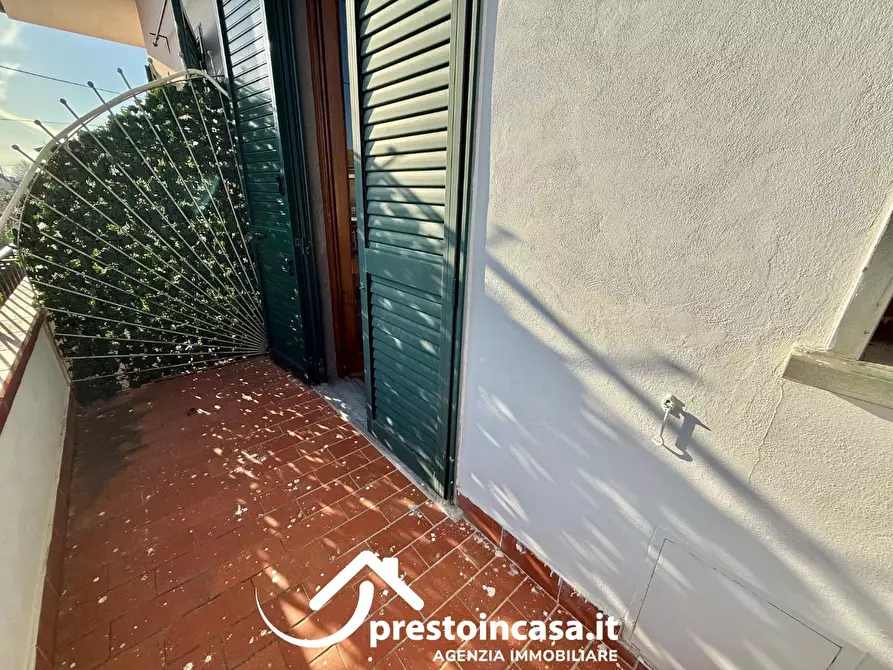 Immagine 24 di Villetta a schiera in vendita  a Viareggio