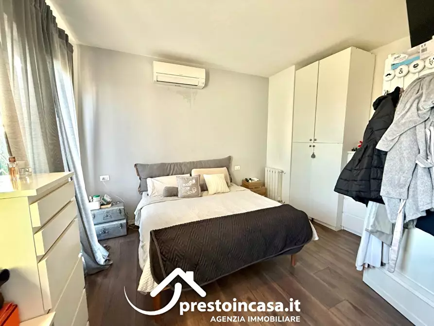 Immagine 16 di Villetta a schiera in vendita  a Viareggio