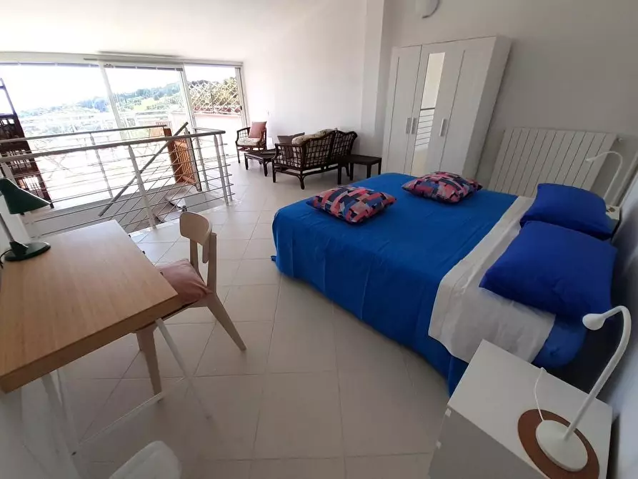 Immagine 10 di Appartamento in vendita  a Rosignano Marittimo