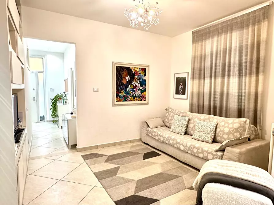 Immagine 17 di Appartamento in vendita  a Empoli